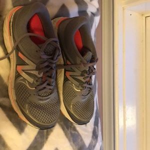 New balance women’s 940v3 running shoes